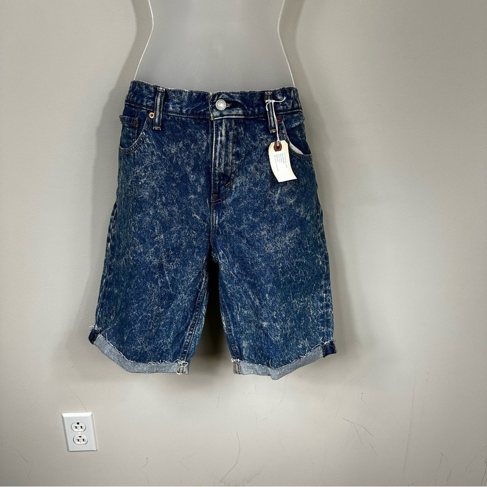 New Levi’s Men’s Blue Powder Denim Shorts in Size 32